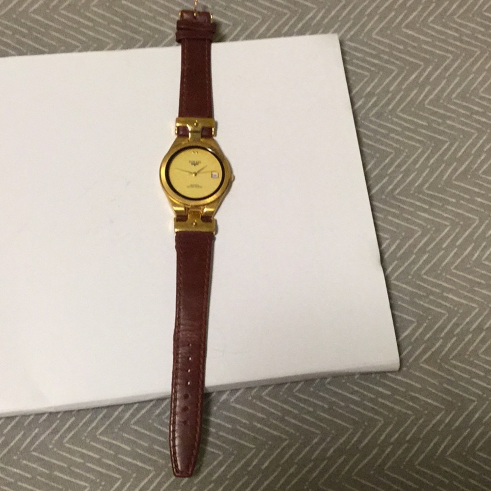 Tunlees Gold classic watch